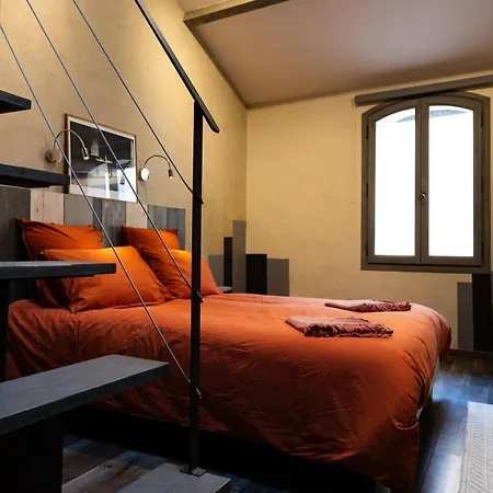 Maison De Charme En Centre-ville 4 A 6 Personnes * Arles